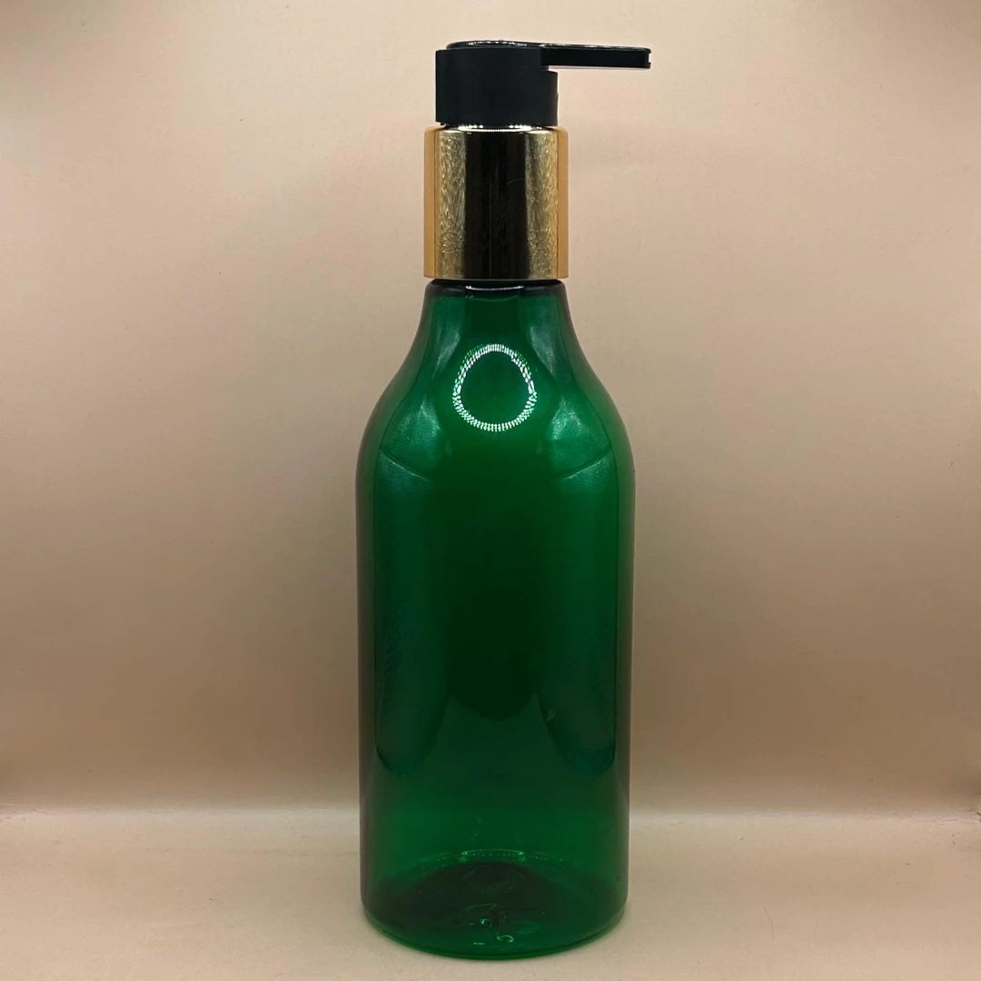 300ML PET Nutri Bottle TR Green with 24/410 Long Beak Pump Black With Golden