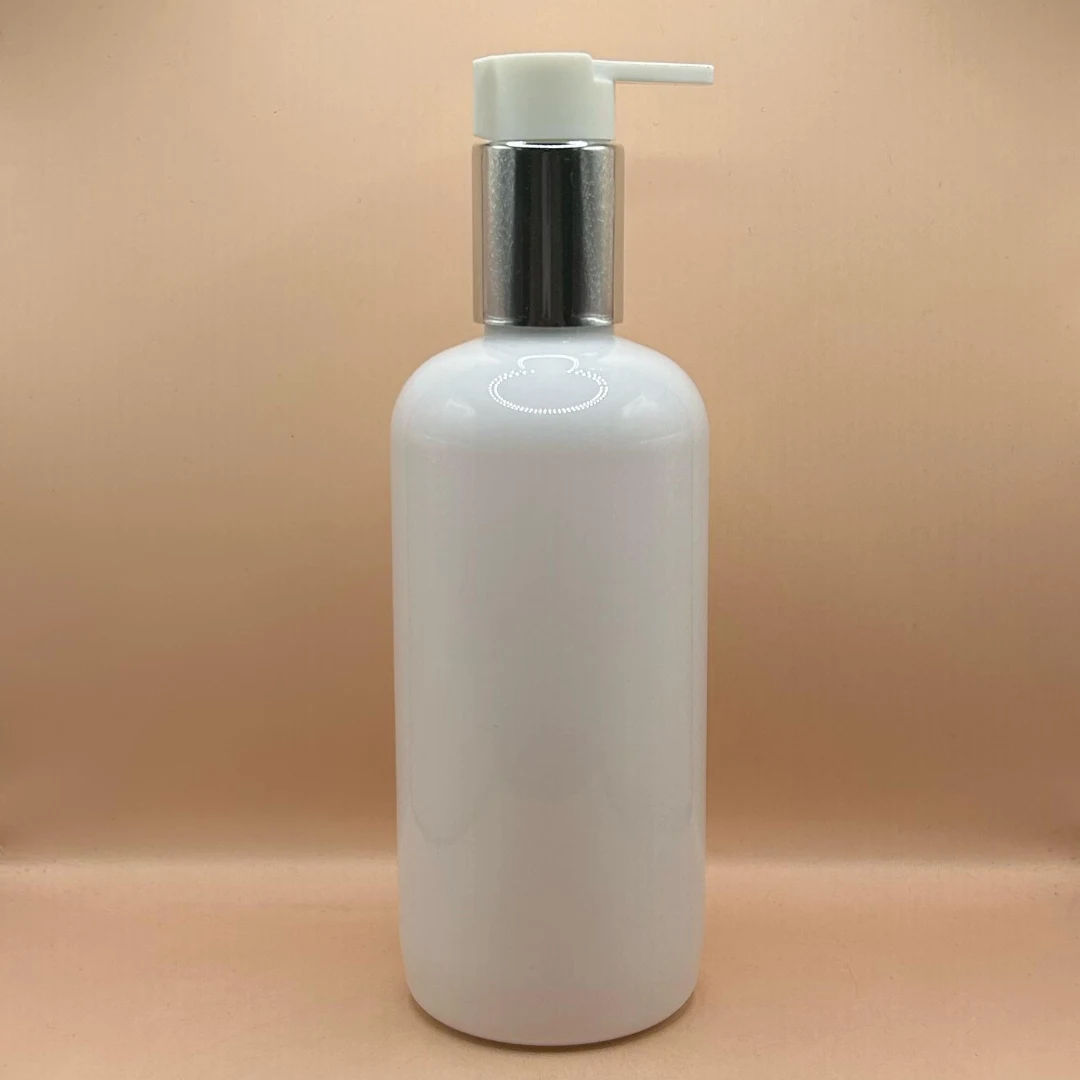 300ML Pet Boston Bottle White With 24/410 Long Beak Pump White With Silver