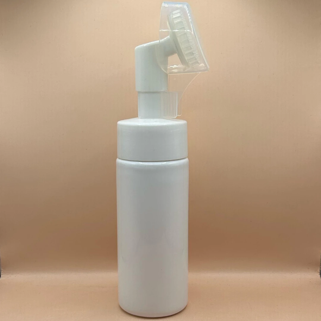 150ML PET Foam Bottle White With 42MM Silicon Brush White