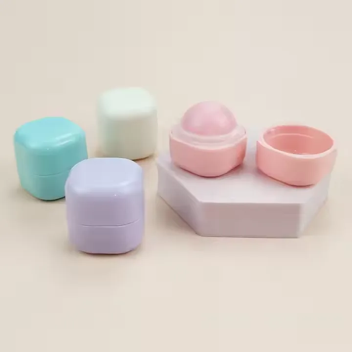 7GM Plastic Lip Balm Packaging