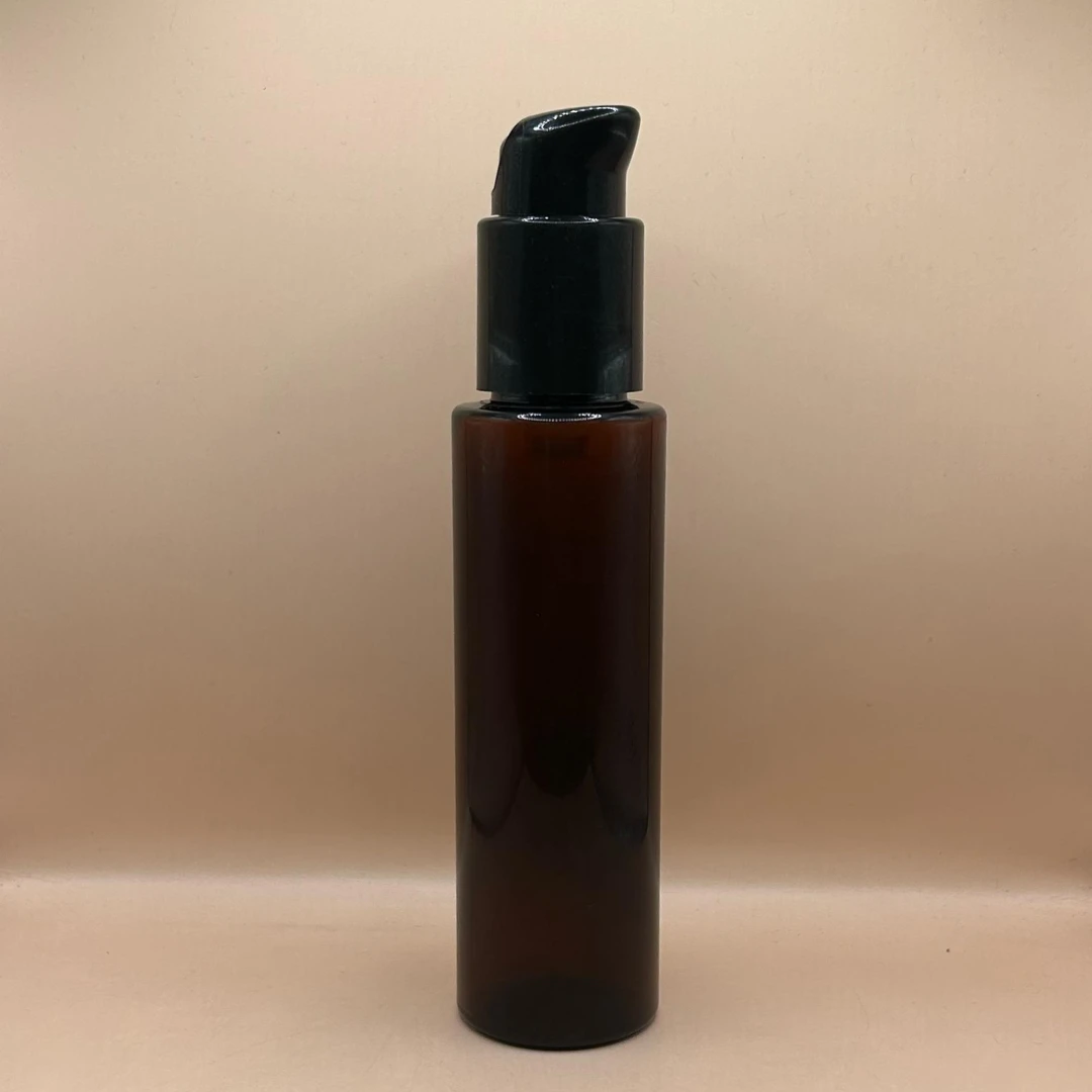 100ML Pet Sleek Bottle Amber With 24/410 SAPLOO Pump Black